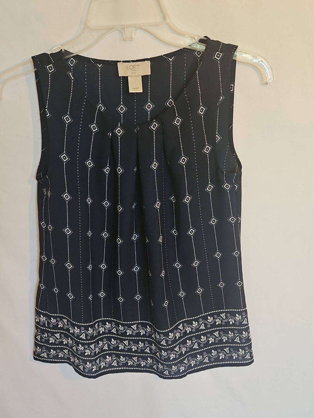 LOFT Navy Blue Sleeveless Geometric Print Pleat Front Shell